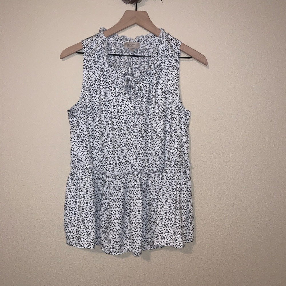 Loft sleeveless beautiful blouse/top - Picture 2 of 8